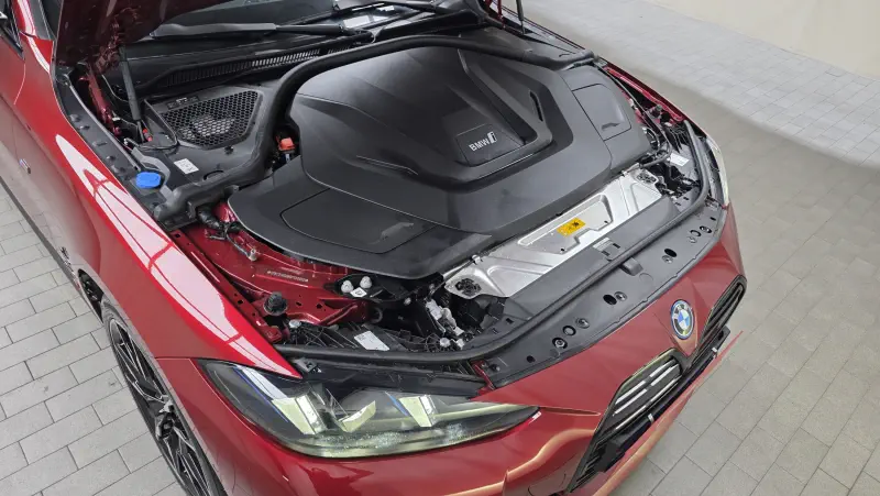 BMW i4