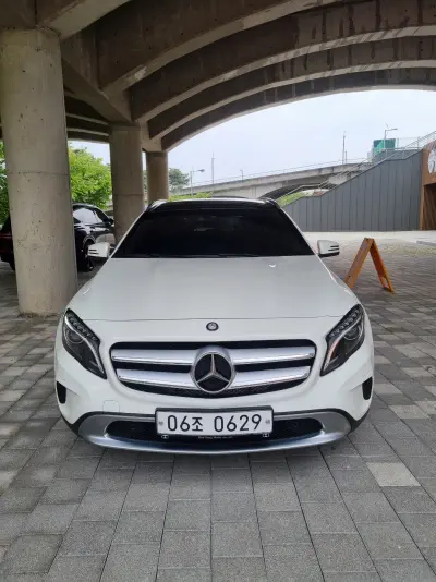 Mercedes-Benz GLA-Class