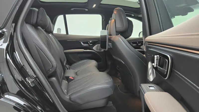 Mercedes-Benz EQS SUV