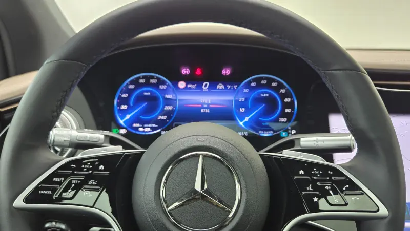 Mercedes-Benz EQS SUV