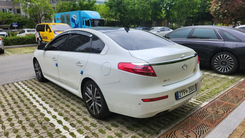 Renault SM7