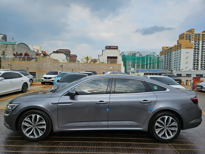 Renault Samsung SM6