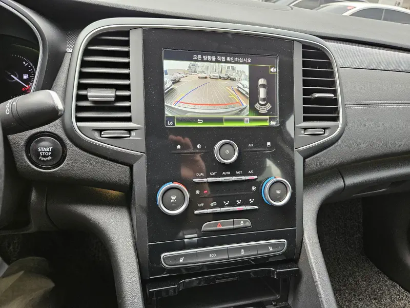 Renault Samsung SM6