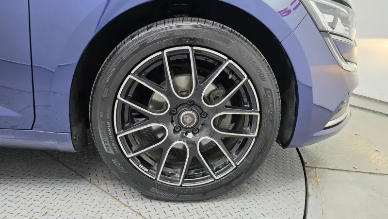 Renault Samsung SM6