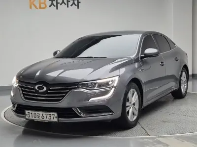 Renault SM6
