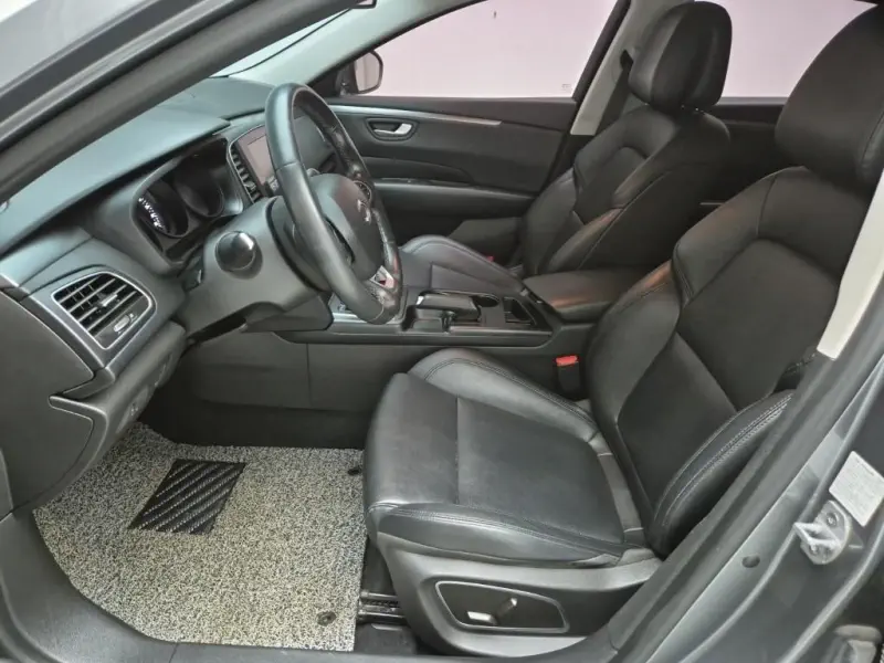 Renault Samsung SM6