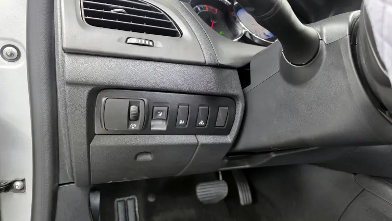 Renault SM3