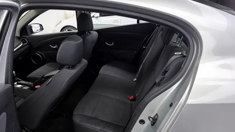 Renault SM3