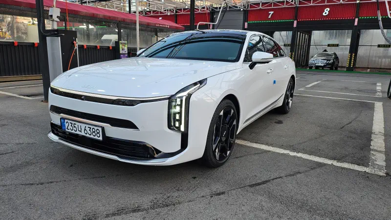 Kia K8