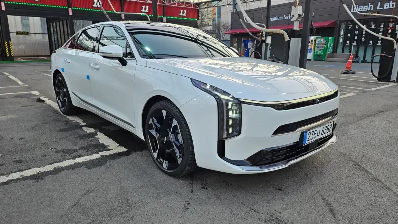 Kia K8