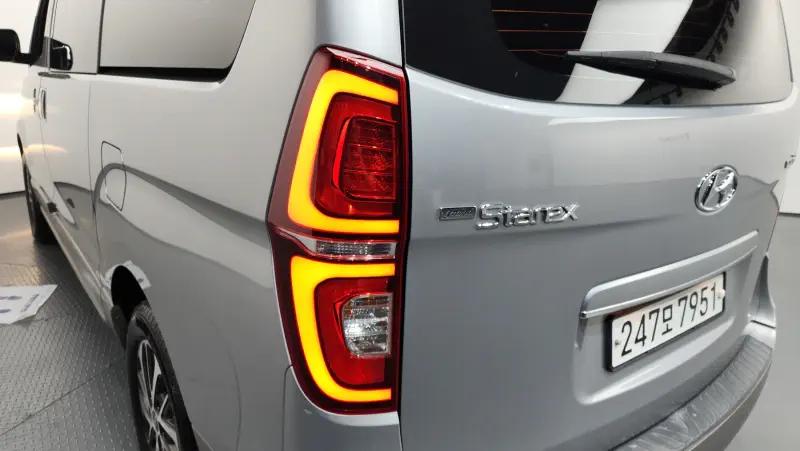 Hyundai Grand Starex