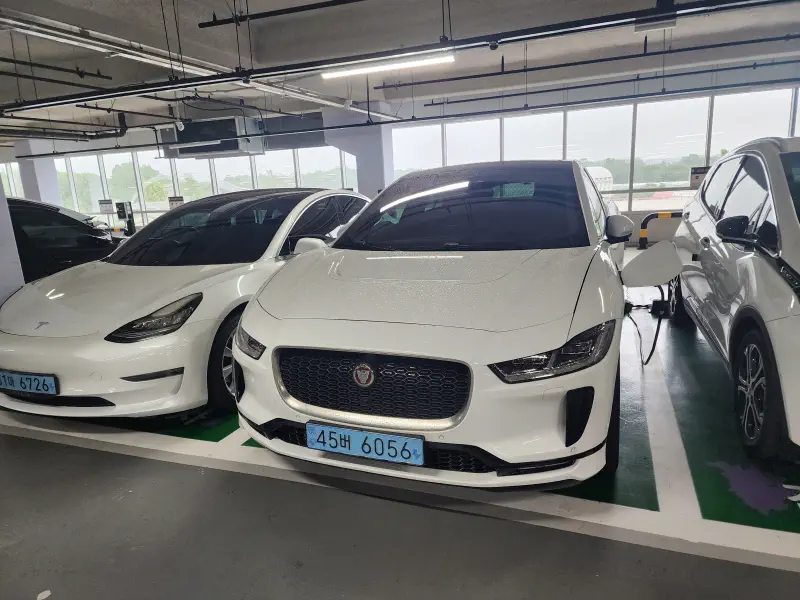 Jaguar I-Pace