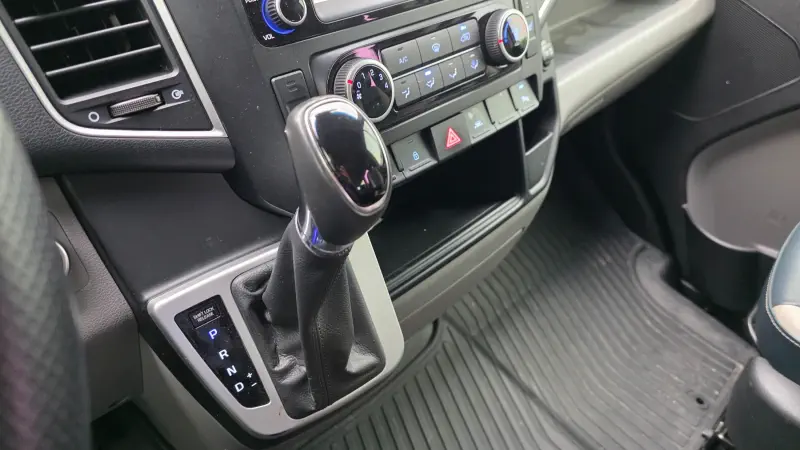 Hyundai H1