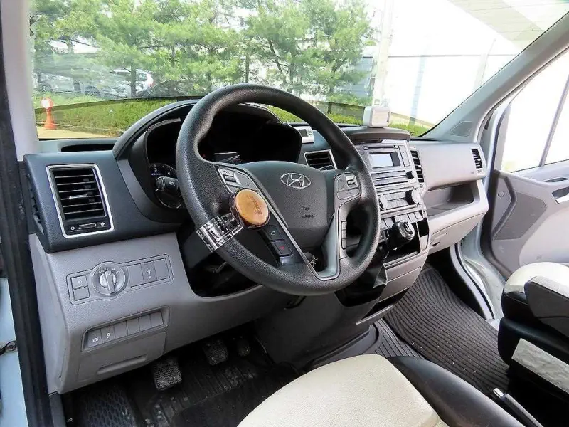 Hyundai H1