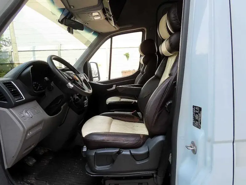 Hyundai H1