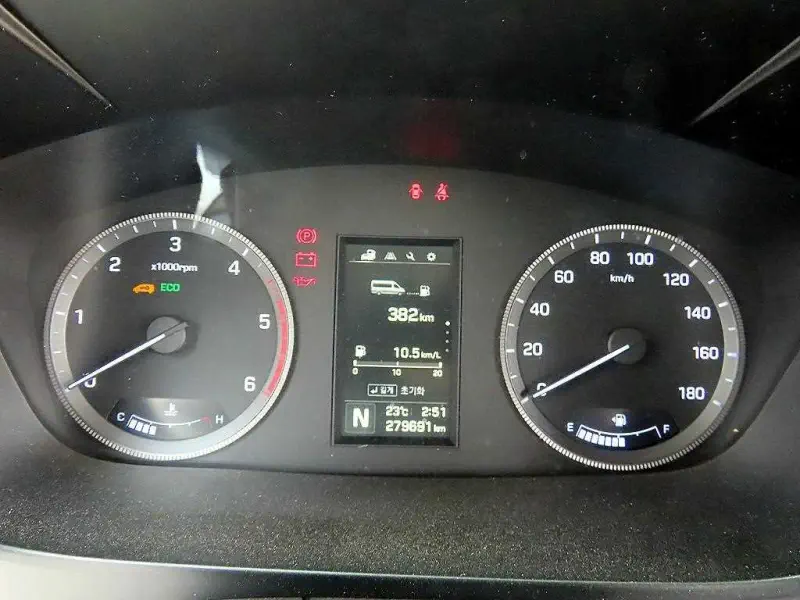 Hyundai H1