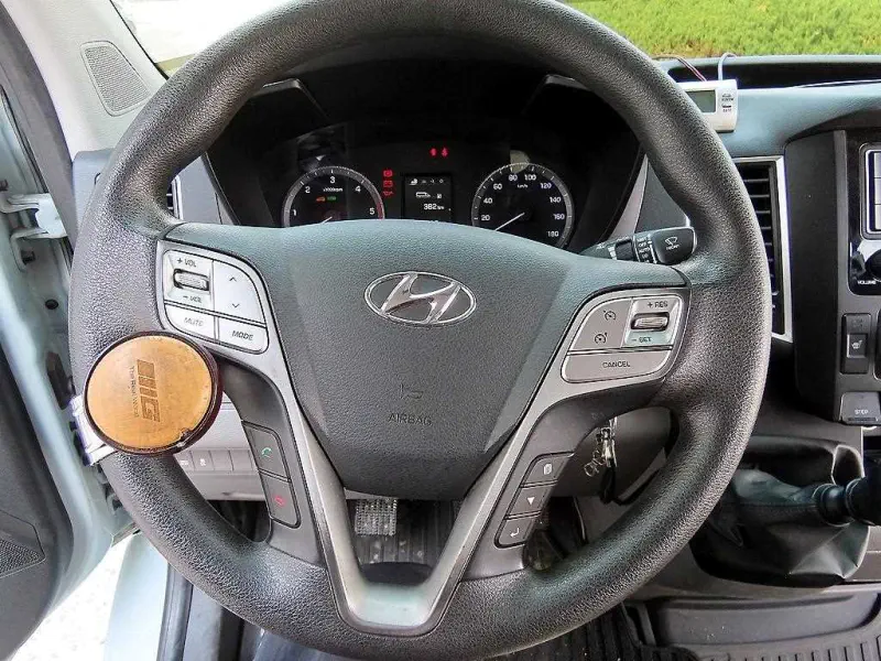 Hyundai H1