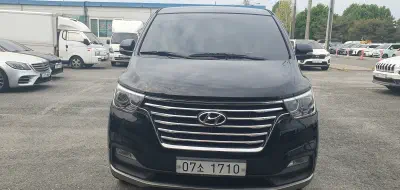 Hyundai Grand Starex