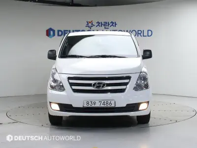 Hyundai Grand Starex