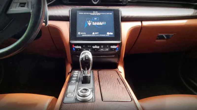 Maserati Quattroporte