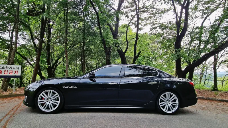 Maserati Quattroporte