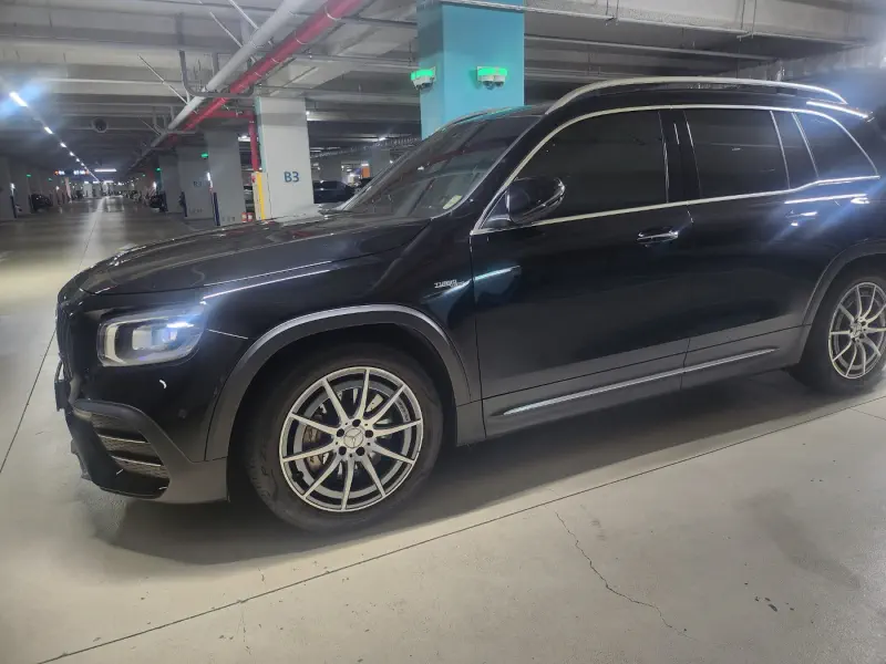 Mercedes-Benz GLB-Class