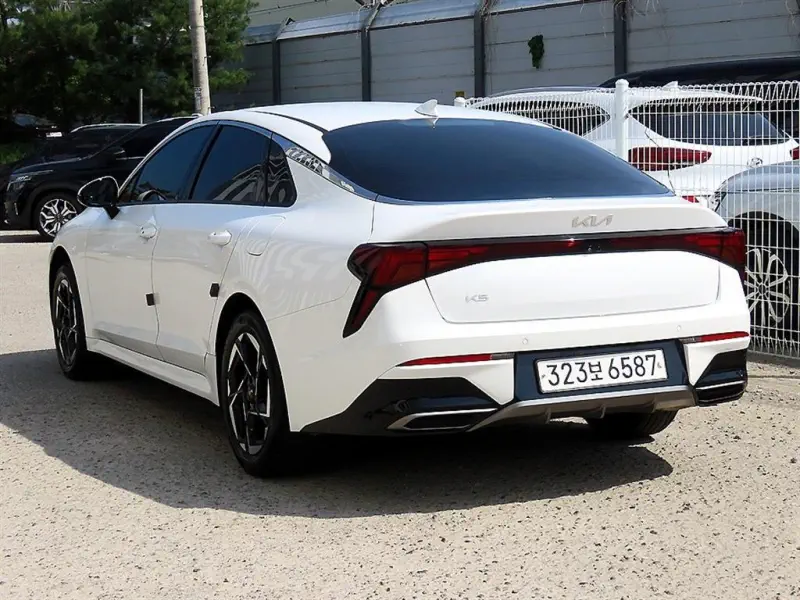 Kia K5
