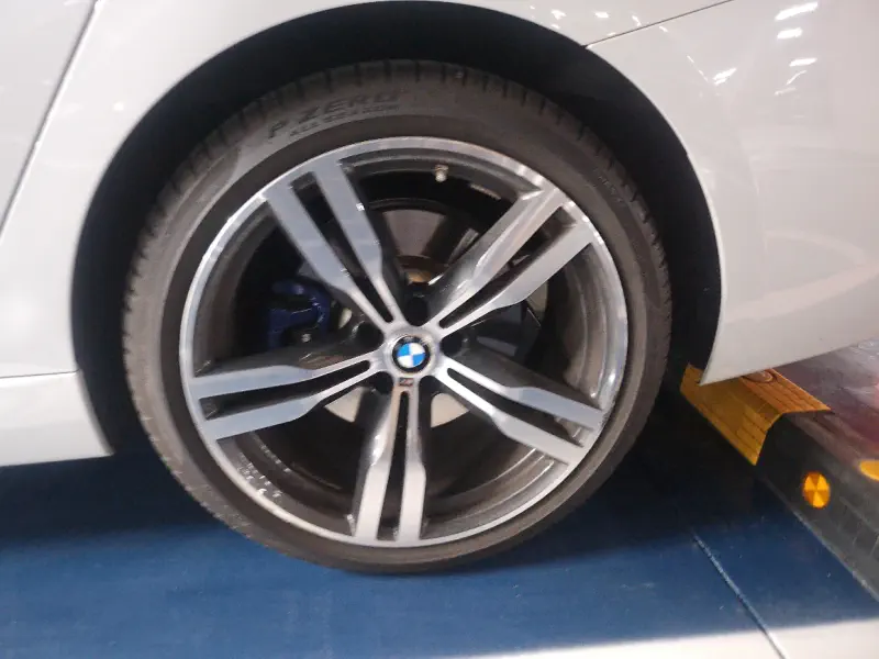 BMW 6-Series Gran Turismo