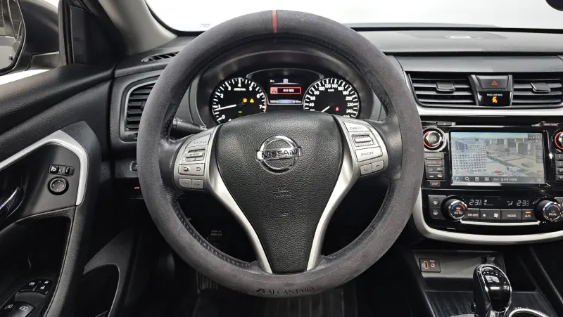 Nissan Altima