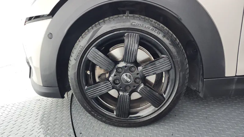 MINI Cabrio