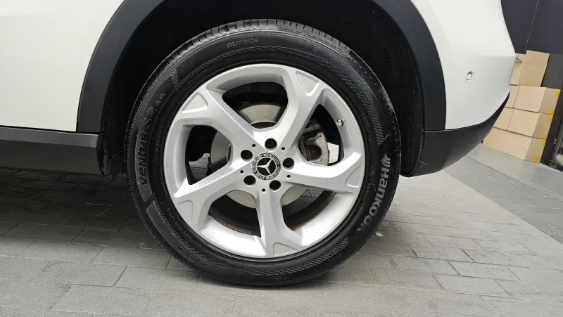 Mercedes-Benz GLA-Class