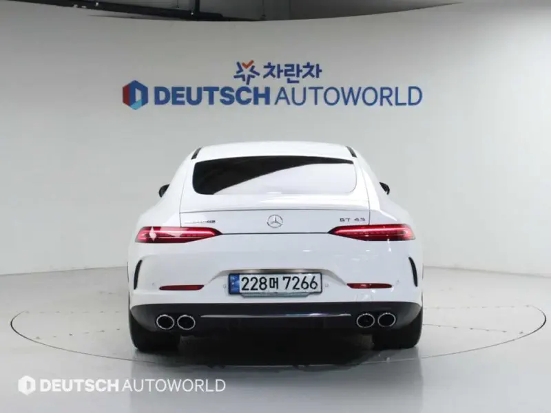 Mercedes-Benz AMG GT