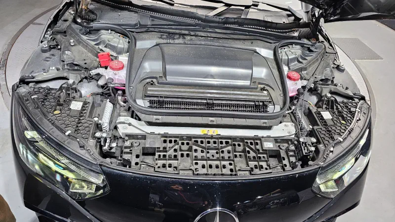Mercedes-Benz EQE