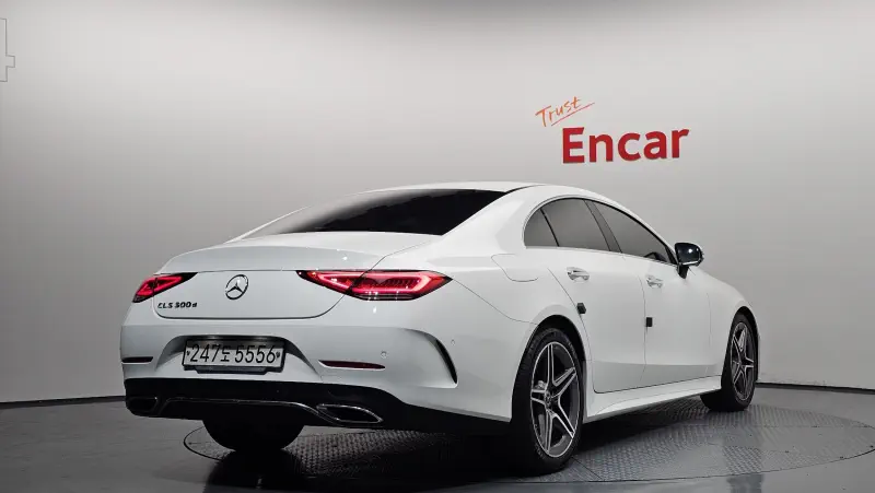 Mercedes-Benz CLS-Class