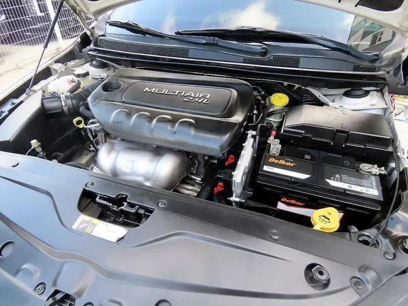 Chrysler 200