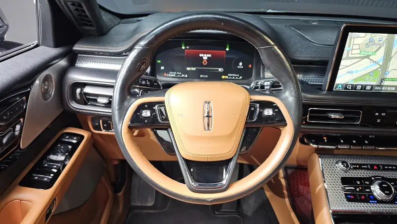 Lincoln Aviator