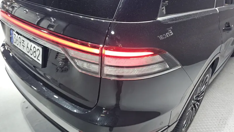 Lincoln Aviator