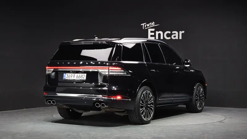 Lincoln Aviator