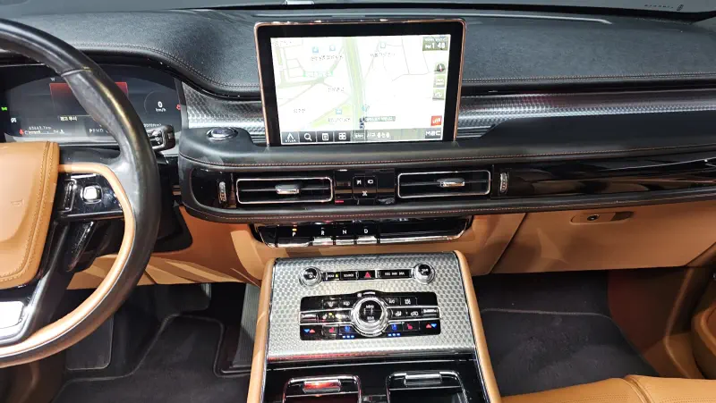 Lincoln Aviator