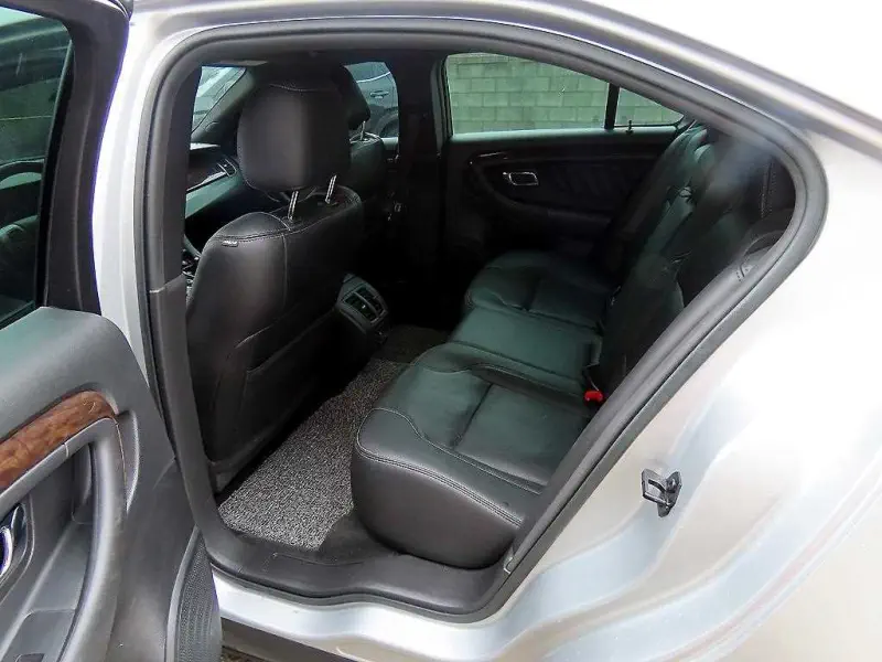 Ford Taurus