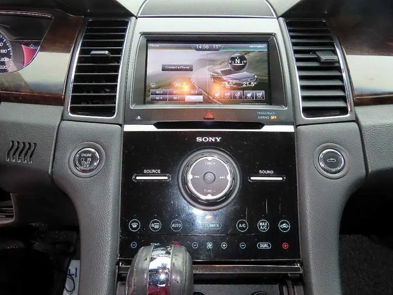 Ford Taurus
