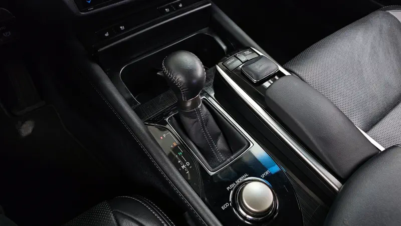 Lexus GS250