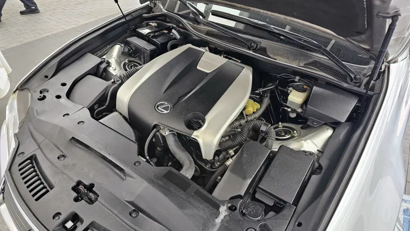 Lexus GS250