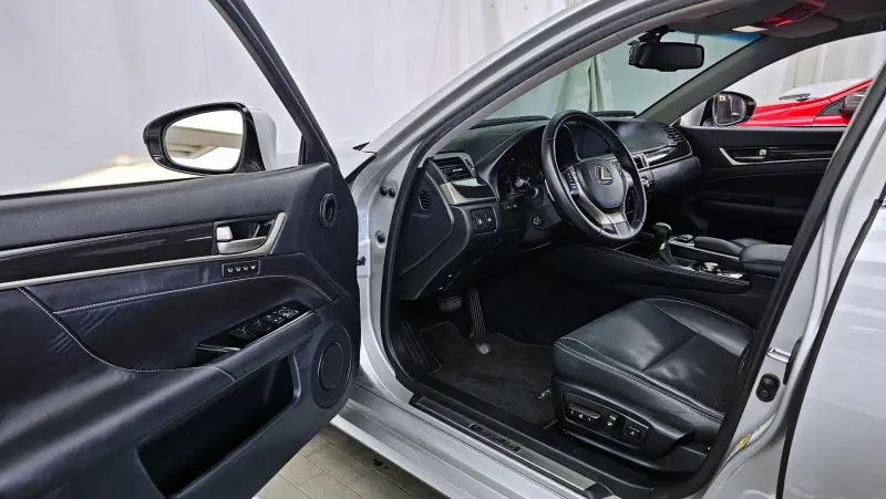 Lexus GS250