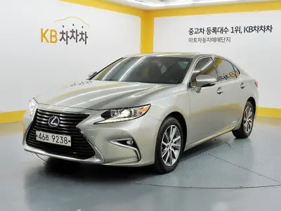 Lexus ES300h