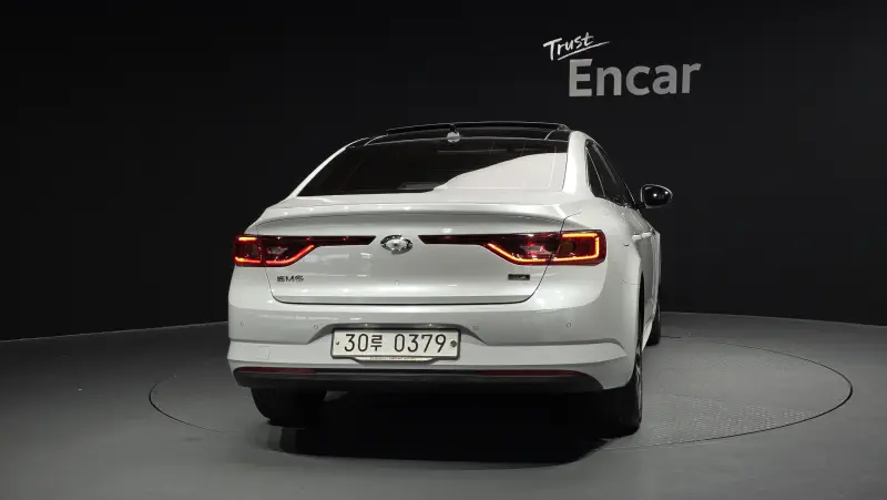 Renault Samsung SM6