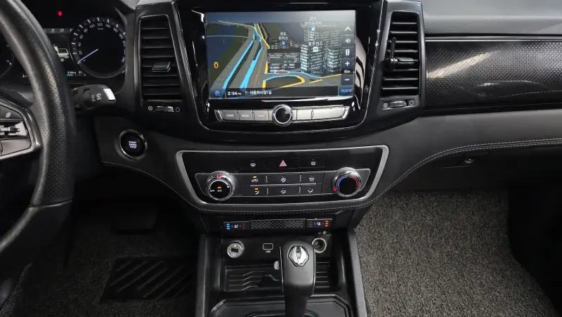 SsangYong Rexton Sports Khan