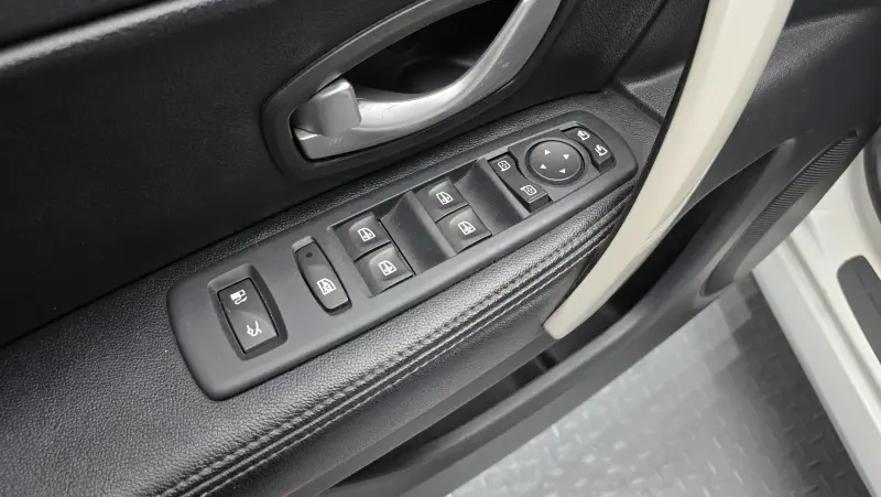 Renault Samsung SM5