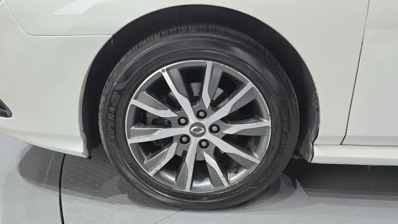 Renault Samsung SM5