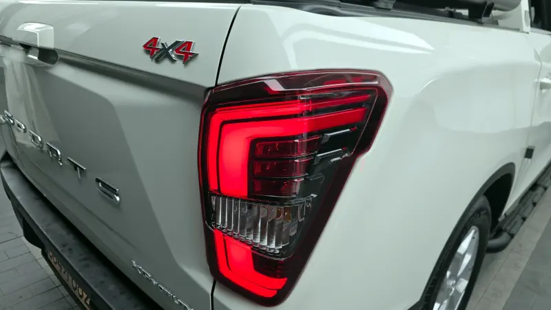 SsangYong Rexton Sports